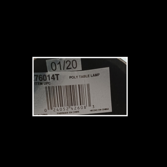 LIKE NEW! SET OF 2 TABLE LAMPS! - Picture 5 of 7